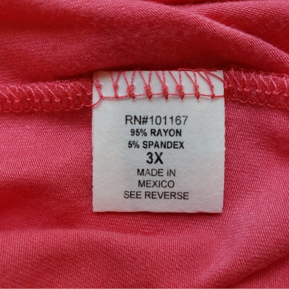 Kim & Cami Pink Cutout Top 3x - Picture 5 of 6